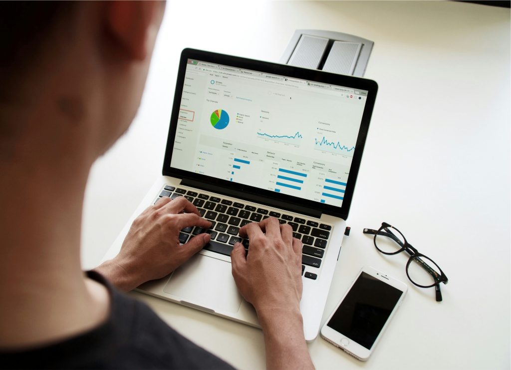 social media tracking metrics